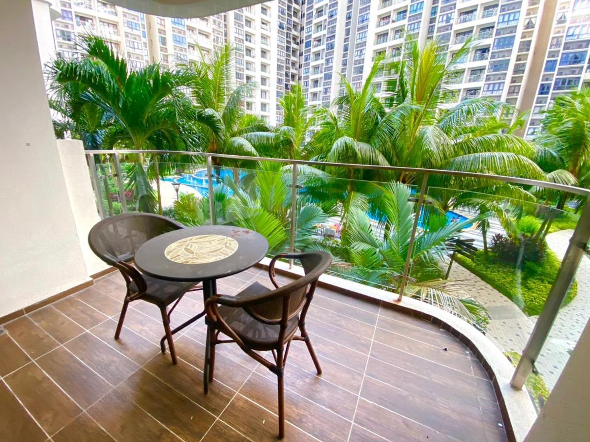 Apartemen Country Garden Danga Bay W Pool View,karaoke,wifi,netflix