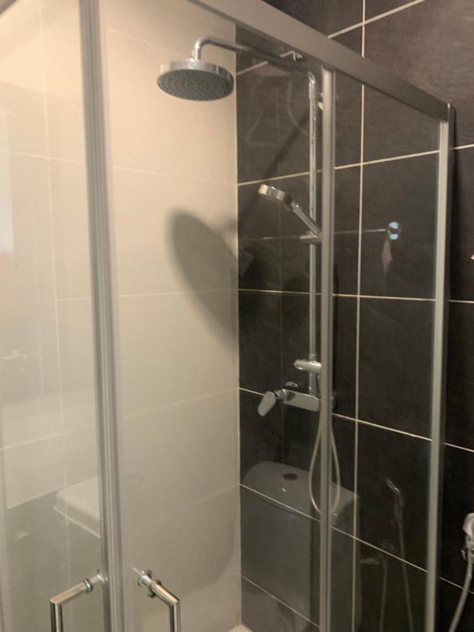 Apartemen Country Garden Danga Bay W Pool View,karaoke,wifi,netflix Johor Bahru