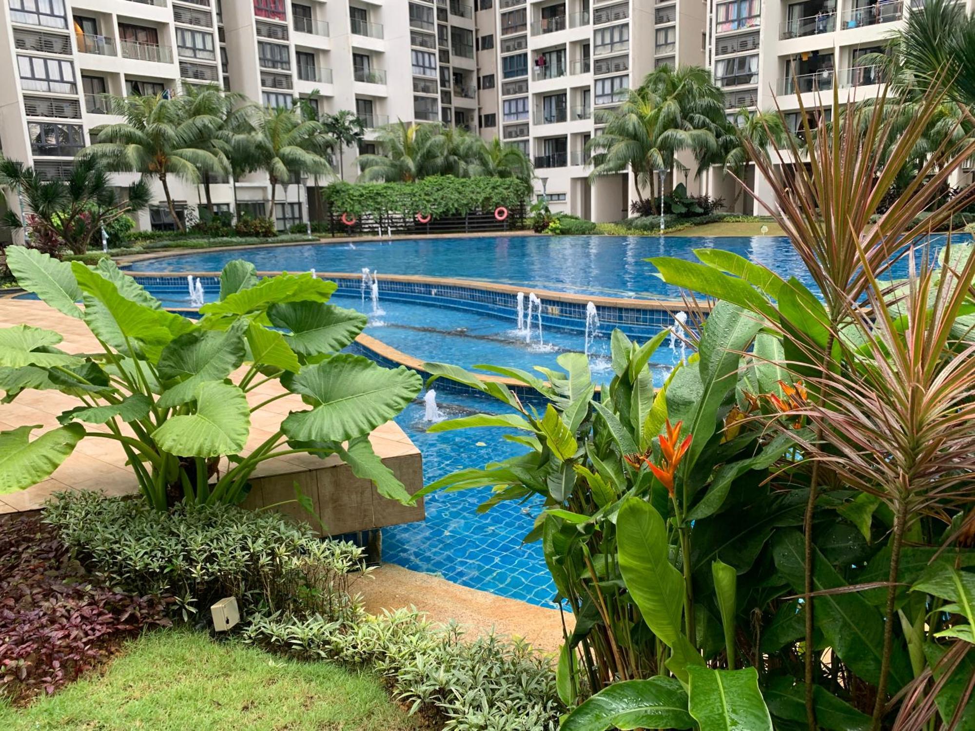 Country Garden Danga Bay W Pool View,karaoke,wifi,netflix Apartemen Johor Bahru